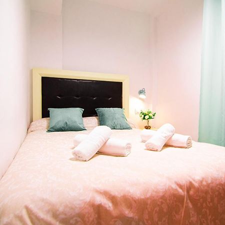 Edomus Playa Y Sol Boutique Apartment Seville Luaran gambar