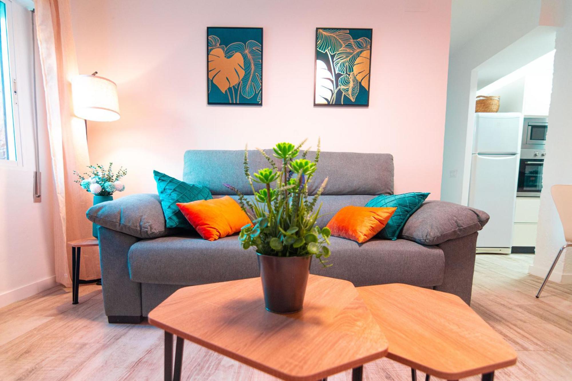 Edomus Playa Y Sol Boutique Apartment Seville Luaran gambar