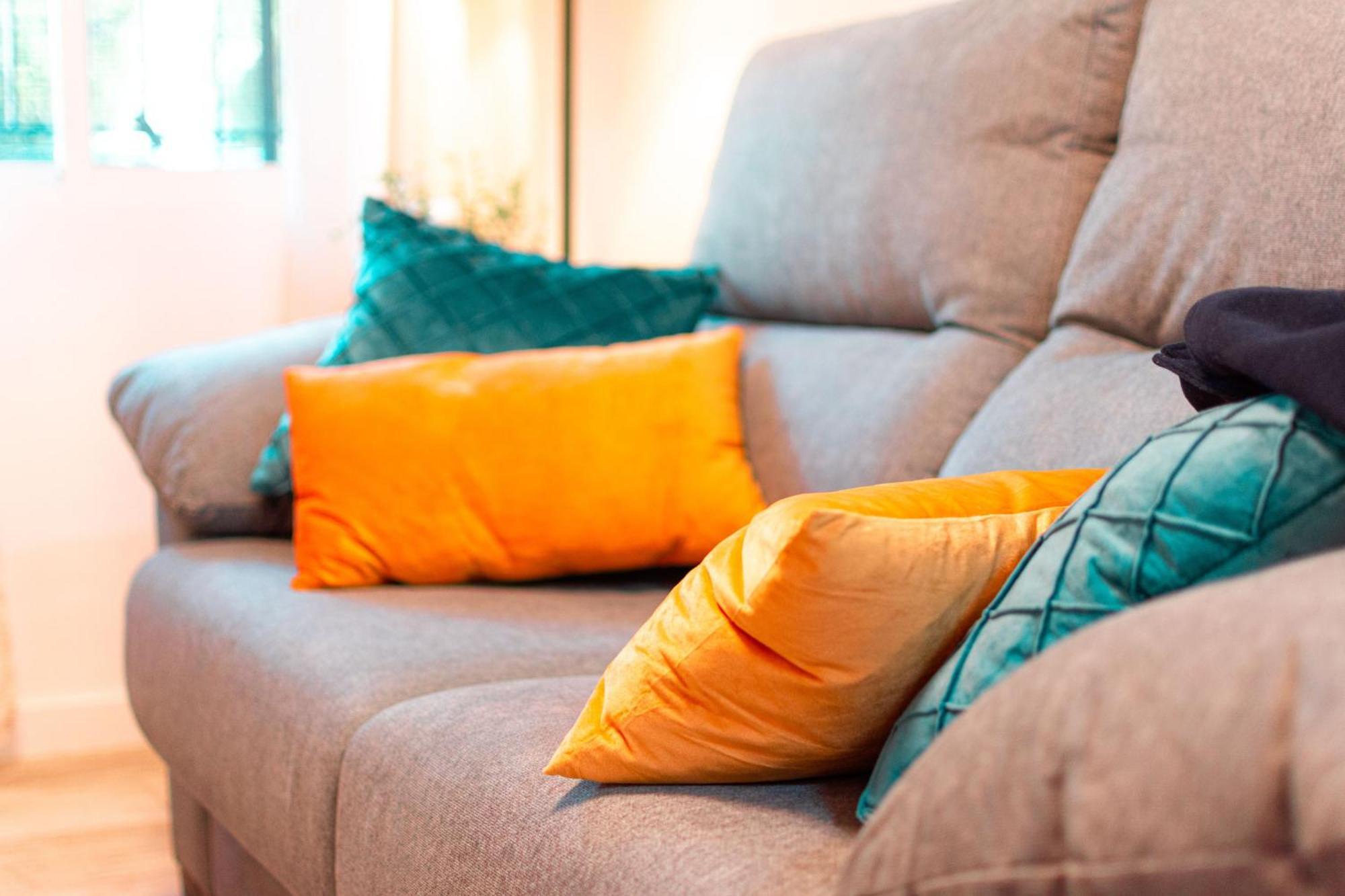 Edomus Playa Y Sol Boutique Apartment Seville Luaran gambar